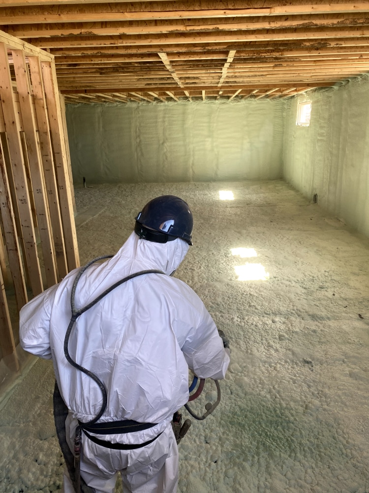 Under-slab spray foam Quebec HIZO